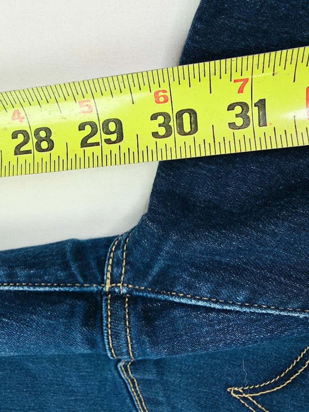 Levi's 315 Shaping Bootcut Womens Sizr 26X30 Blue Denim 5 Pocket Logo Tag Jeans - Picture 7 of 13